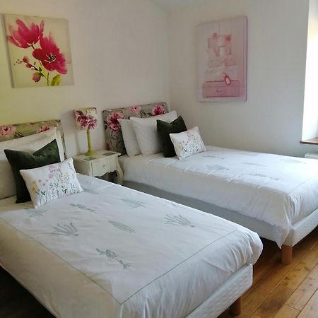 Le Grand Chemin De La Vie Bed & Breakfast Montcaret Dış mekan fotoğraf